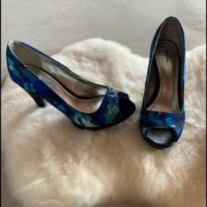 Multi colour (blue & green) high heel size 7